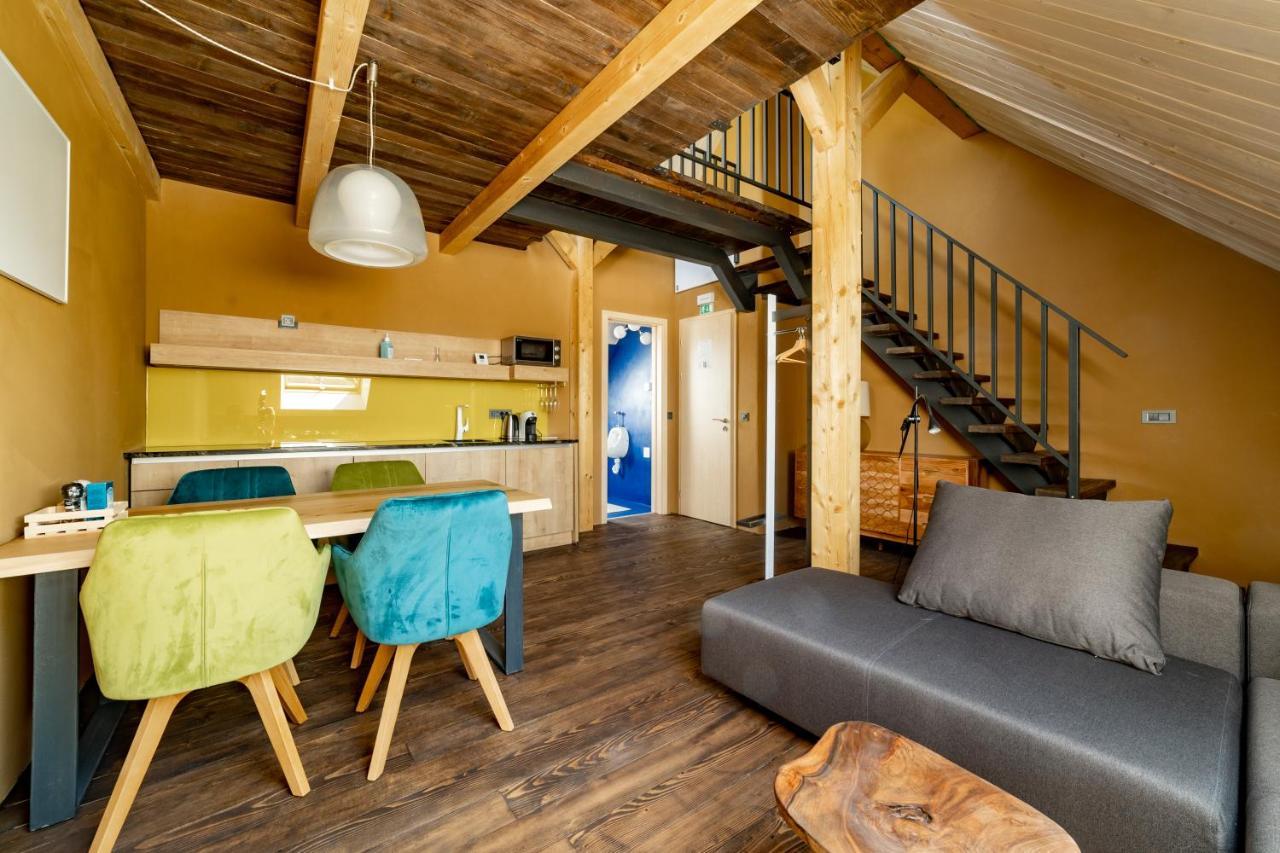 Hisa Zdravega Oddiha Apartment Begunje pri Cerknici Exterior photo
